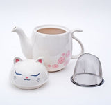 JAPAN COLLECTION Genki Cat White Runa Ceramic Teapot with Strainer Infuser