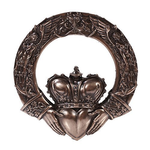 Celtic Claddagh Ring Wall Plaque Home Decor Figurine Statue