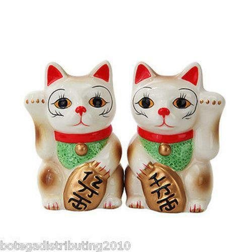 Maneki Neko Japanese Ceramic Magnetic Salt and Pepper Shaker Set Lucky Cat