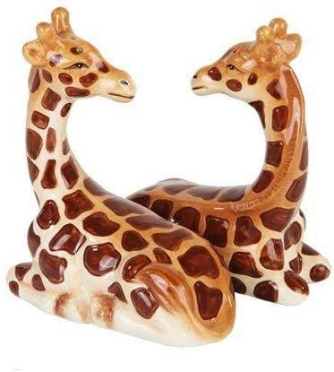 PACIFIC GIFTWARE Giraffe Magnetic Salt And Pepper Shakers