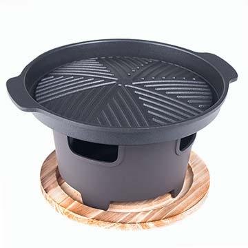 JAPAN COLLECTION 7 Inch Diameter Yakiniku Grill with Wooden Trivet and Burner Stove